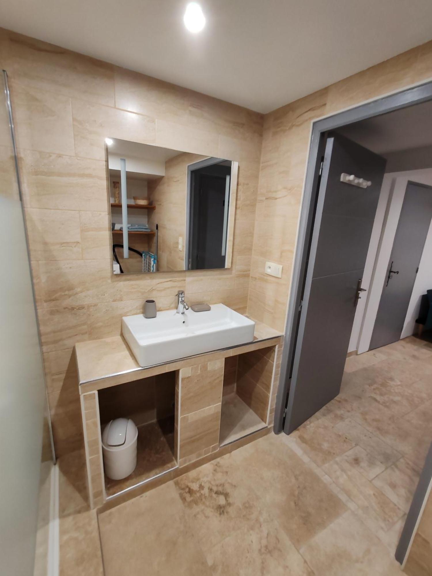 Appartement T3 Neuf Proche Centre Ville, Clim Et Parking Et Centrale Edf Valence  Esterno foto